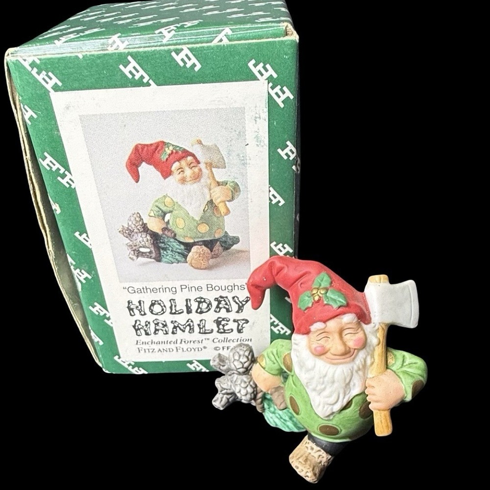 Fitz & Floyd Holiday Hamlet Enchanted Forest Gathering Pine Boughs 1993